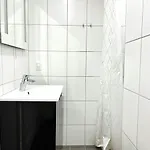 Lägenhet And Spacious For 8 In Vestbyen *