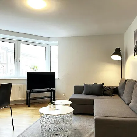 Appartamento And Spacious For 8 In Vestbyen *